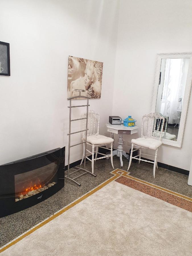 Fantastic House Near The Station Free Parking Apartment Genoa Exterior photo