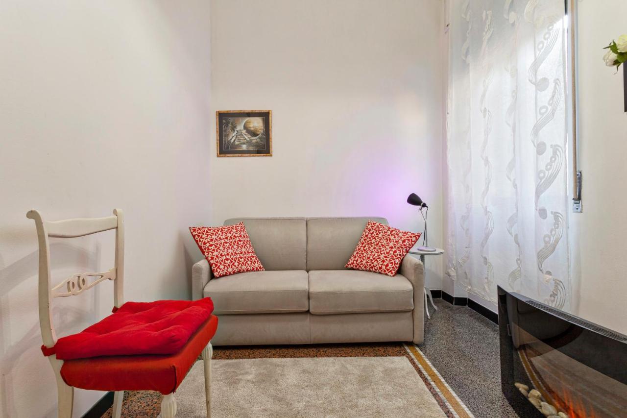 Fantastic House Near The Station Free Parking Apartment Genoa Exterior photo