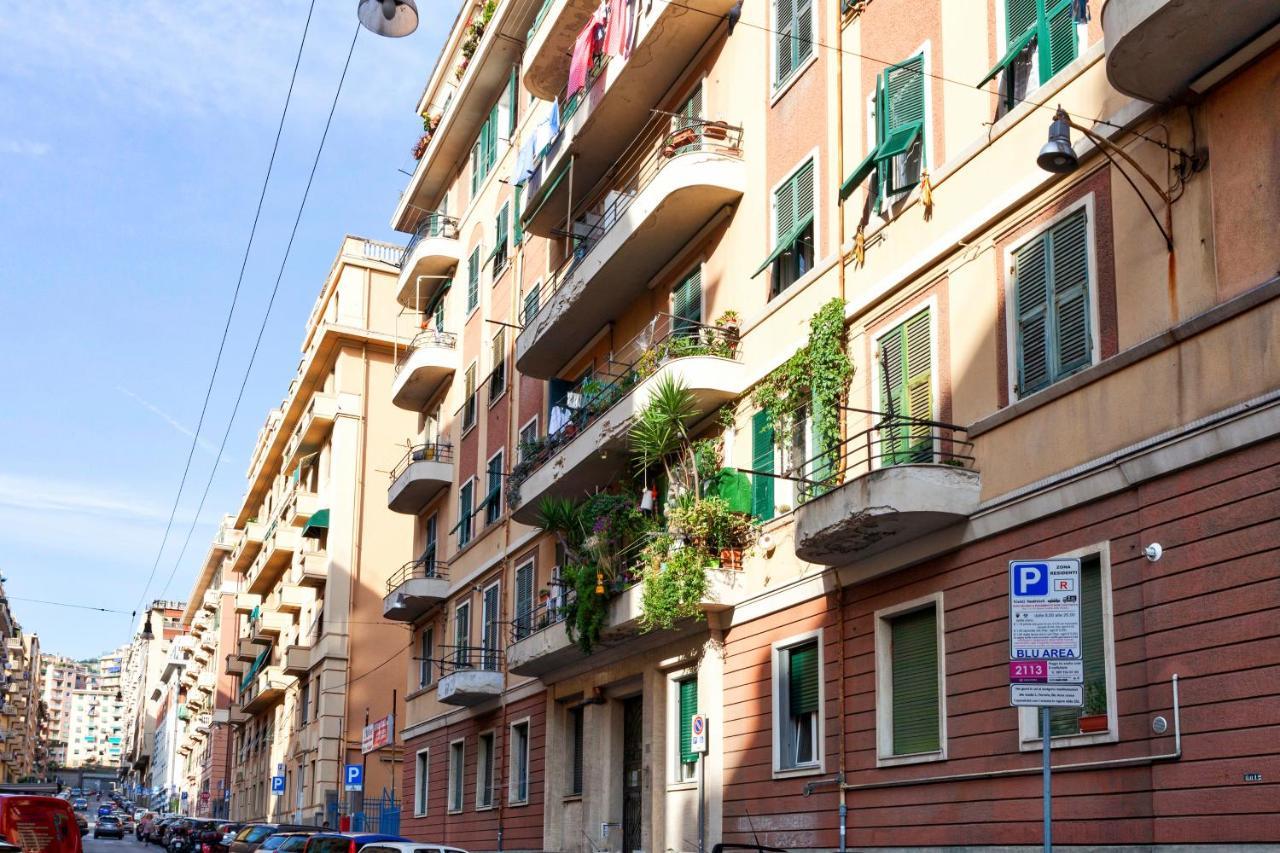 Fantastic House Near The Station Free Parking Apartment Genoa Exterior photo
