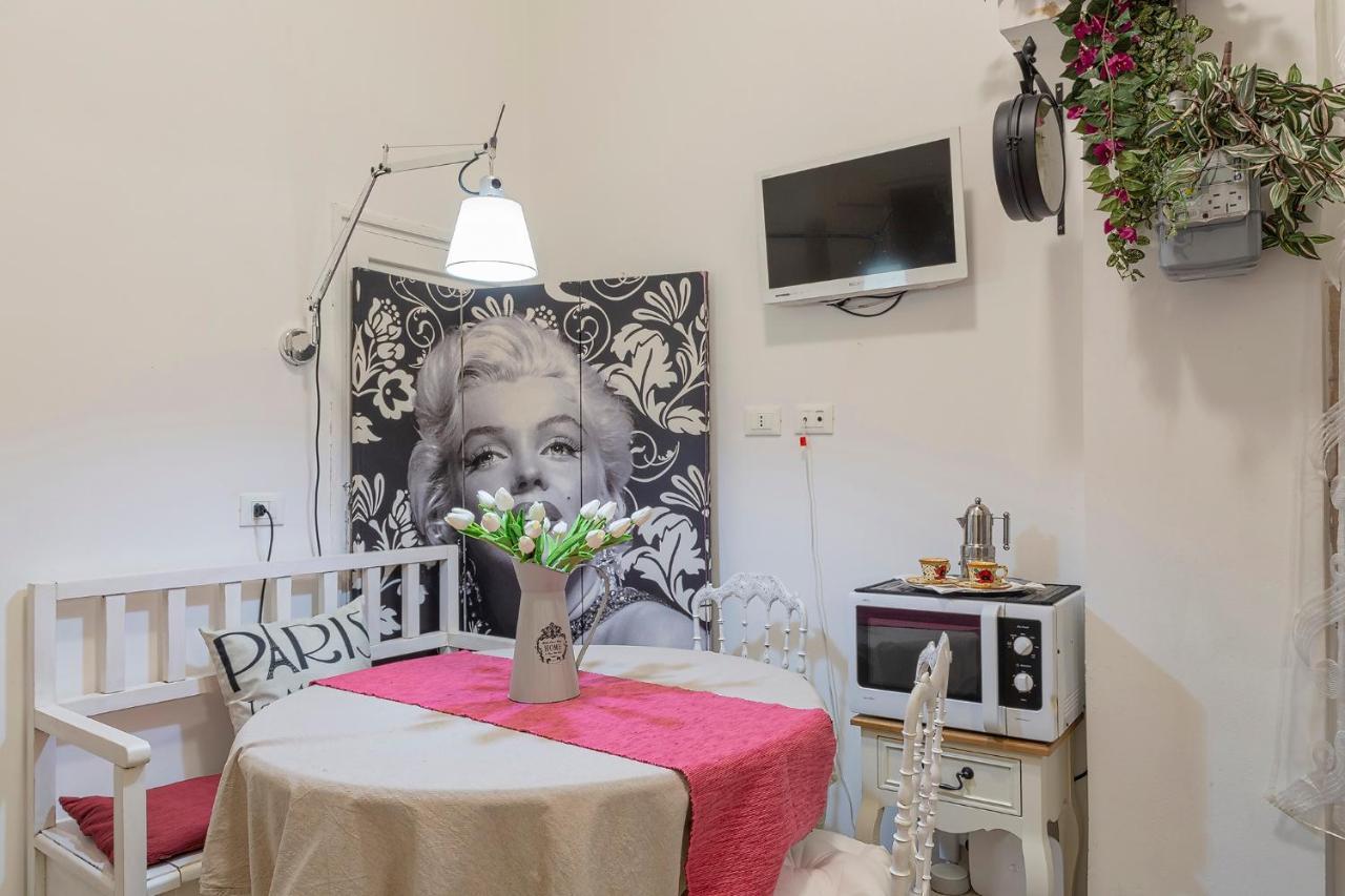 Fantastic House Near The Station Free Parking Apartment Genoa Exterior photo